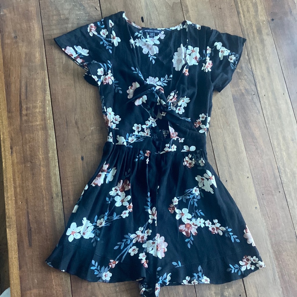 American Eagle Romper